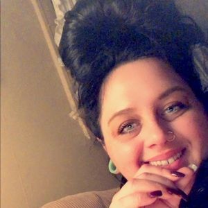 Meet your Posher, Jenna